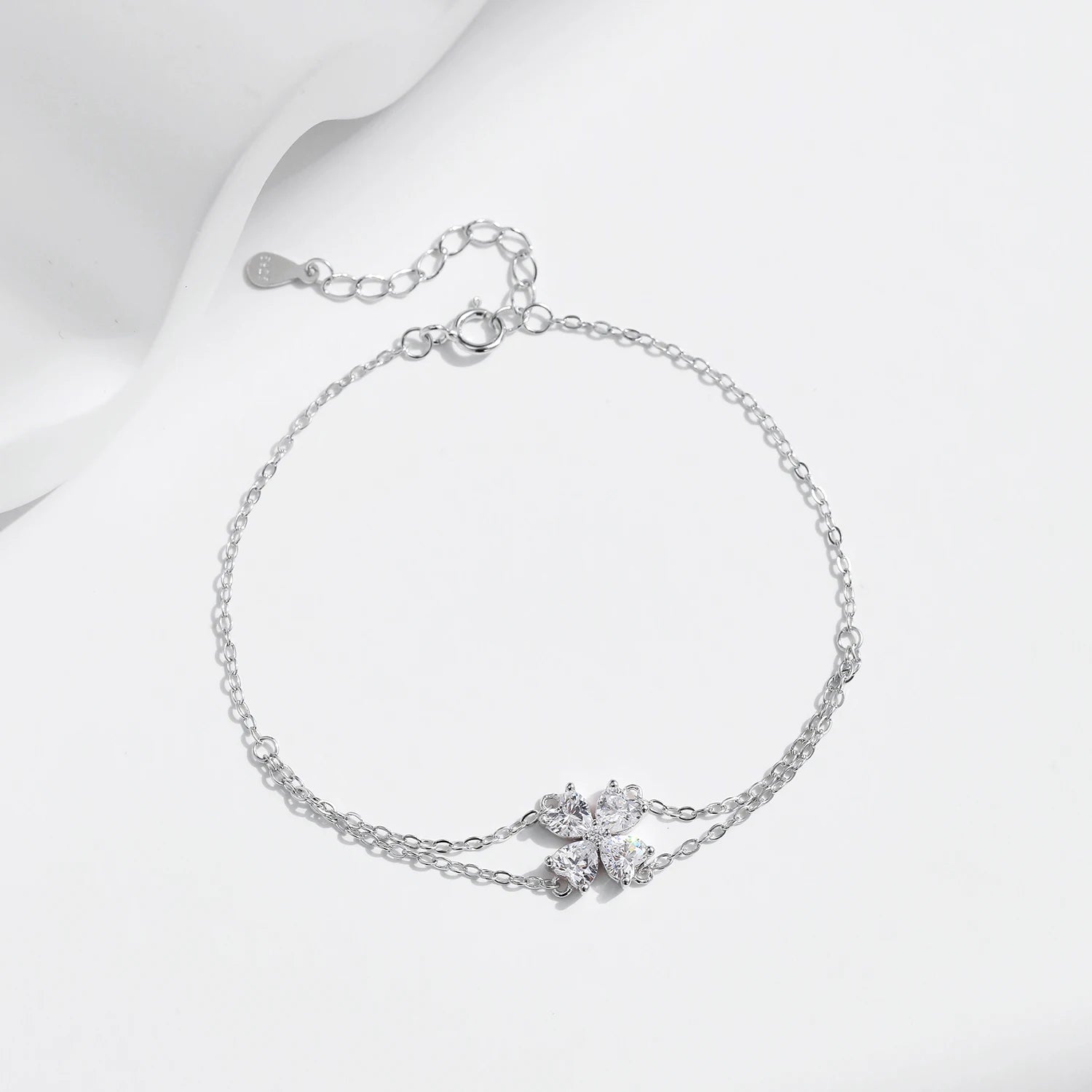 Pulseira Prata 925 Detalhes em Flores Corações