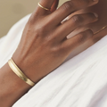 Pulseria Aço Inoxidável Ouro PVD 18K Detalhes em Minimalista